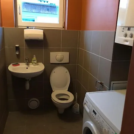 Hostel Na Biskupine